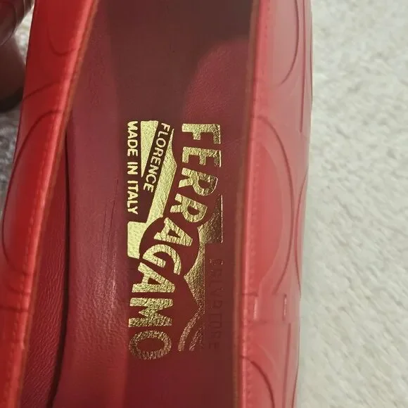 NEW Salvatore Ferragamo Red Heels Pumps Leather Shoes Luxury Formal Office Party - Picture 2 of 6